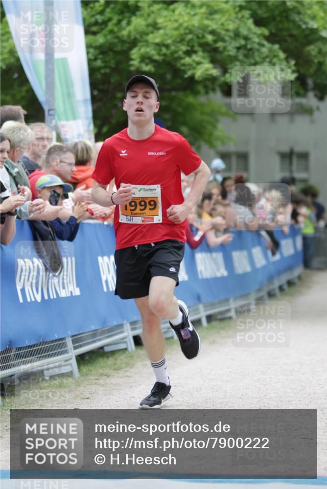 17.05.2025 - Störlauf H.Heesch http://msf.ph/oto/7900222 17.05.2025 15:22:24 Ziel 2025, 1999 meine-sportfotos.de