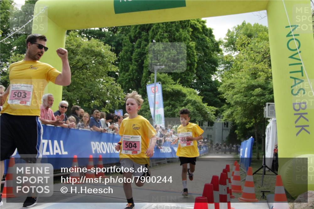 17.05.2025 - Störlauf H.Heesch http://msf.ph/oto/7900244 17.05.2025 13:55:25 Ziel 503, 504 meine-sportfotos.de