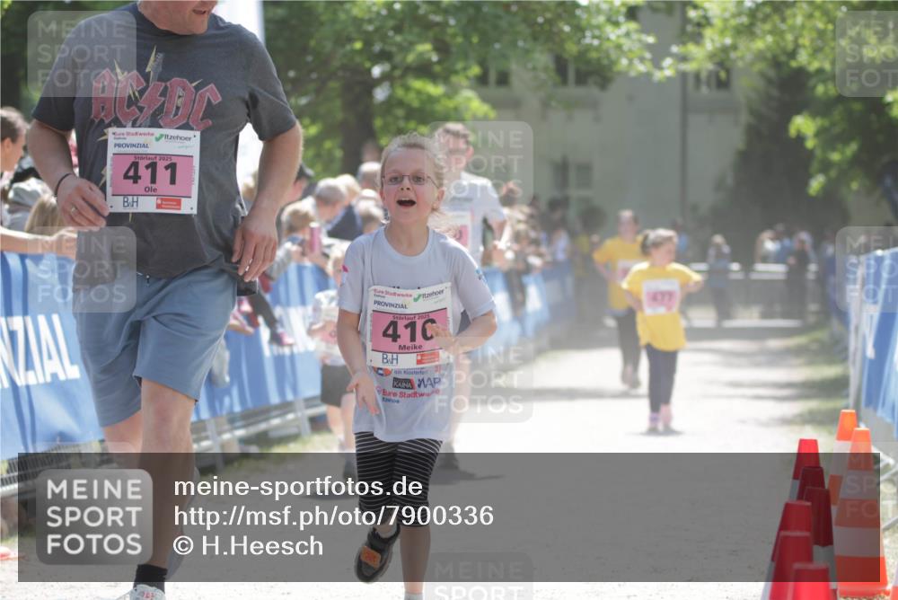 17.05.2025 - Störlauf H.Heesch http://msf.ph/oto/7900336 17.05.2025 14:01:55 Ziel 2025, 411, 2025, 410 meine-sportfotos.de