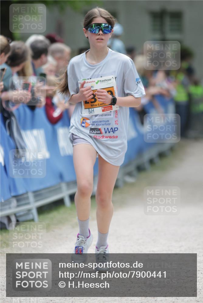 17.05.2025 - Störlauf H.Heesch http://msf.ph/oto/7900441 17.05.2025 15:23:28 Ziel 25 meine-sportfotos.de