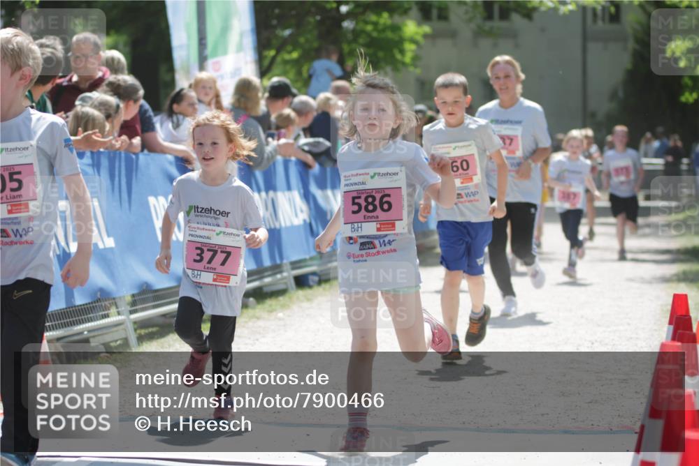 17.05.2025 - Störlauf H.Heesch http://msf.ph/oto/7900466 17.05.2025 14:02:18 Ziel 2025, 05, 15, 377, 2025, 586, 60 meine-sportfotos.de