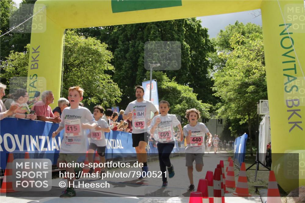 17.05.2025 - Störlauf H.Heesch http://msf.ph/oto/7900521 17.05.2025 13:57:00 Ziel 415, 675, 669, 440 meine-sportfotos.de