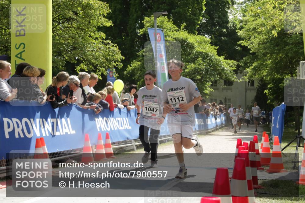 17.05.2025 - Störlauf H.Heesch http://msf.ph/oto/7900557 17.05.2025 14:48:46 Ziel 1112, 1047, 469 meine-sportfotos.de