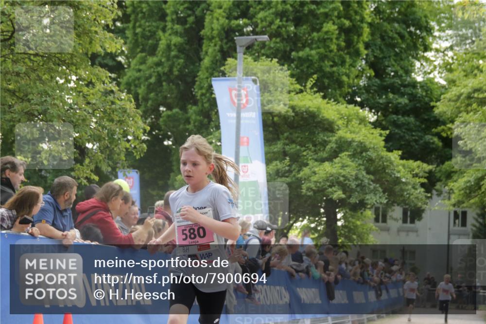 17.05.2025 - Störlauf H.Heesch http://msf.ph/oto/7900694 17.05.2025 13:58:32 Ziel 2025, 580, 1999 meine-sportfotos.de