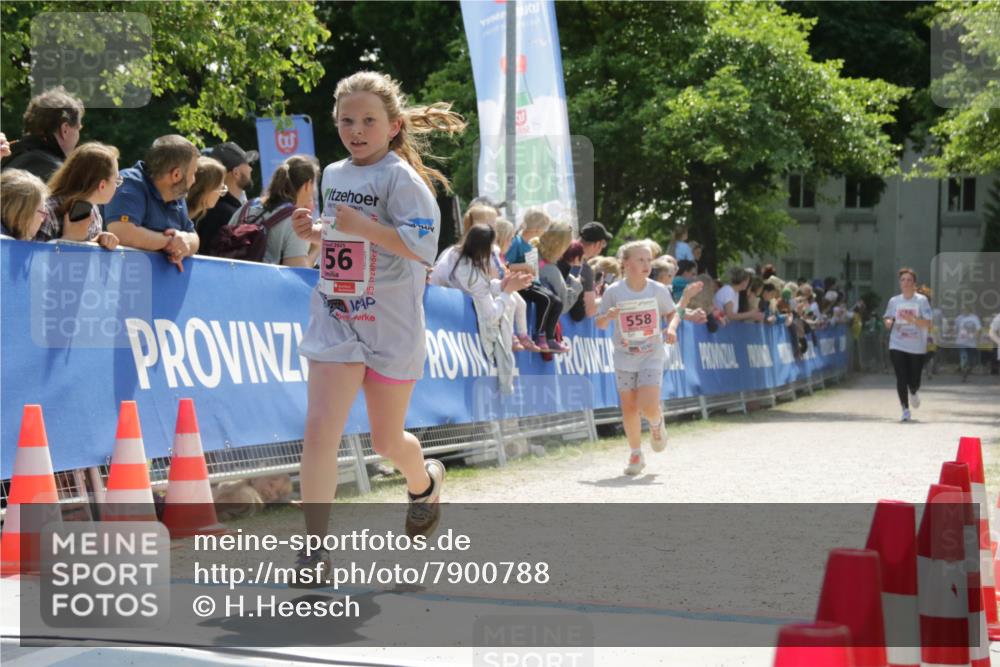 17.05.2025 - Störlauf H.Heesch http://msf.ph/oto/7900788 17.05.2025 13:59:51 Ziel 1998, 56, 558 meine-sportfotos.de