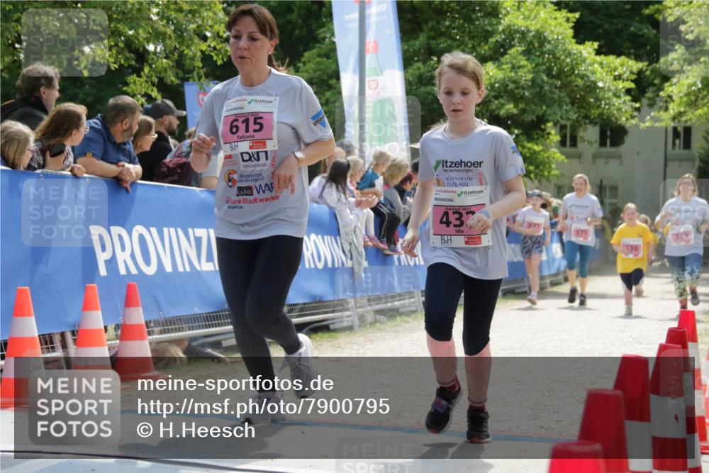 17.05.2025 - Störlauf H.Heesch http://msf.ph/oto/7900795 17.05.2025 13:59:59 Ziel 2025, 615, 799, 2025, 432, 575, 379 meine-sportfotos.de