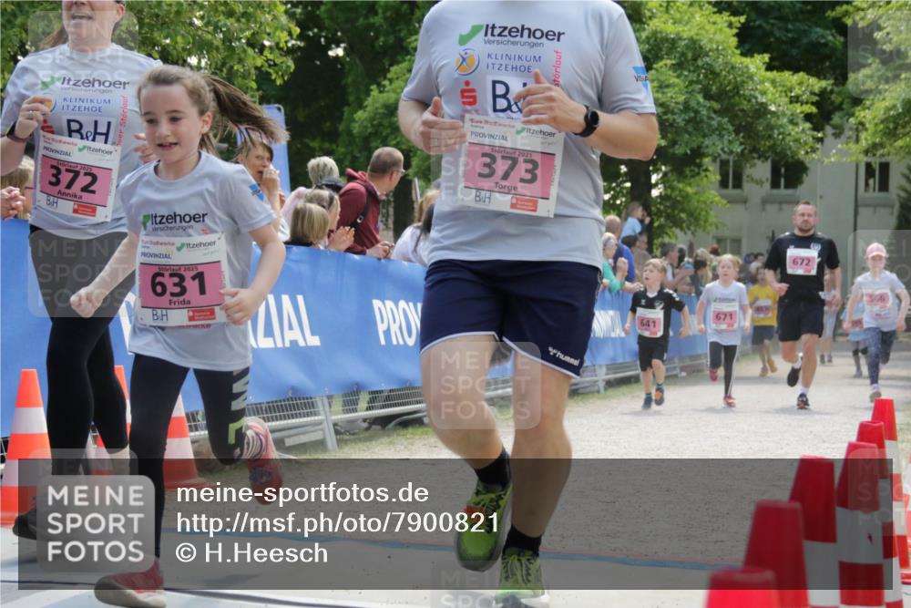 17.05.2025 - Störlauf H.Heesch http://msf.ph/oto/7900821 17.05.2025 14:00:16 Ziel 2025, 372, 2025, 631, 2025, 373, 671, 641, 672, 566 meine-sportfotos.de