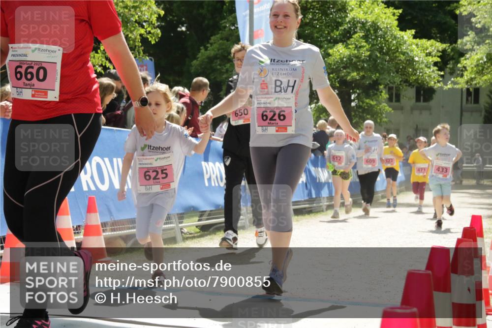 17.05.2025 - Störlauf H.Heesch http://msf.ph/oto/7900855 17.05.2025 14:00:35 Ziel 2025, 660, 625, 650, 2025, 626, 612, 609, 522, 471, 433 meine-sportfotos.de