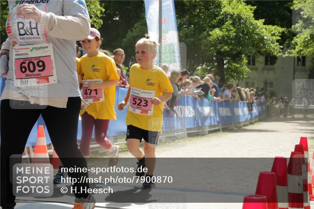 17.05.2025 - Störlauf H.Heesch http://msf.ph/oto/7900870 17.05.2025 14:00:40 Ziel 2025, 609, 2, 471, 2025, 523 meine-sportfotos.de