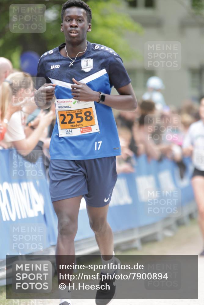 17.05.2025 - Störlauf H.Heesch http://msf.ph/oto/7900894 17.05.2025 15:24:11 Ziel 2025, 2258, 17 meine-sportfotos.de