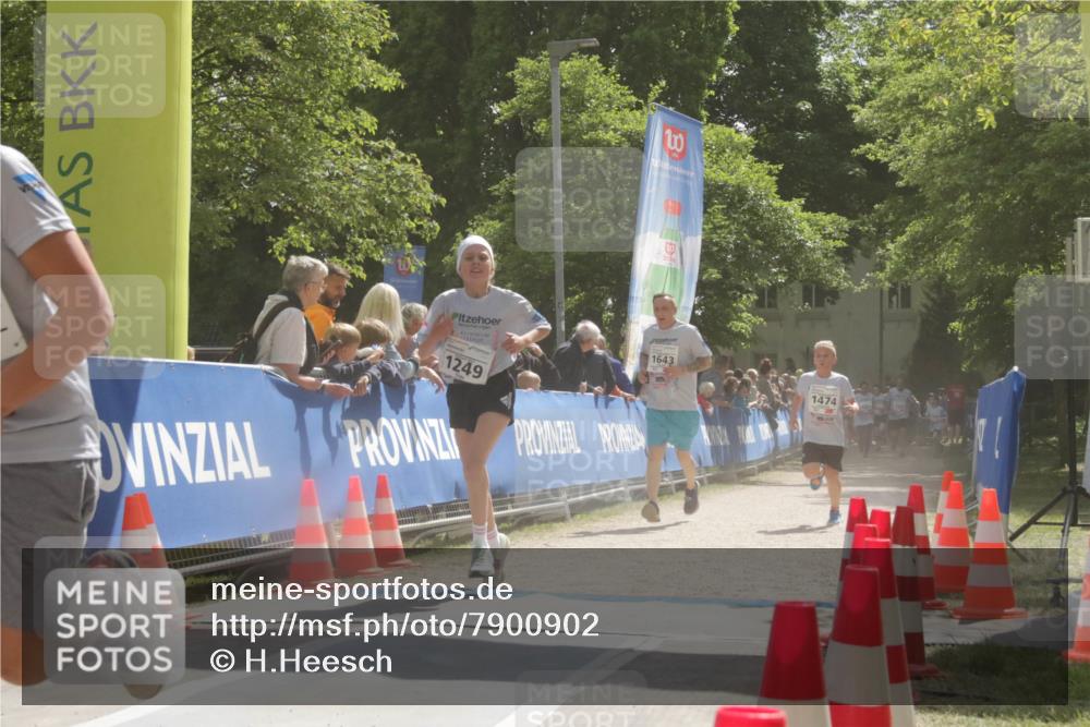 17.05.2025 - Störlauf H.Heesch http://msf.ph/oto/7900902 17.05.2025 14:52:04 Ziel 1643, 1249, 1474 meine-sportfotos.de