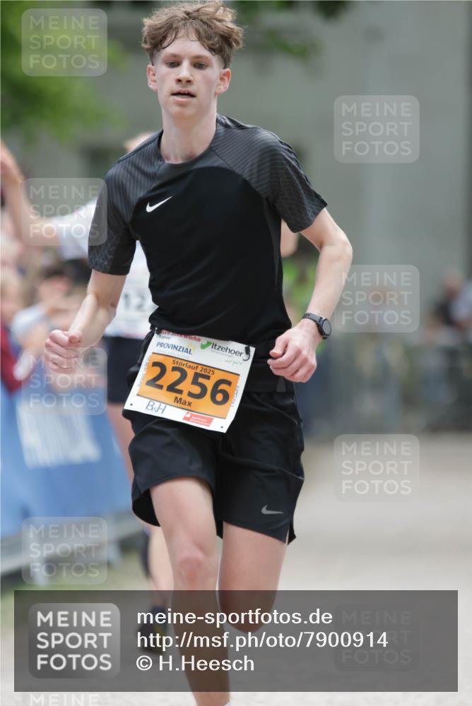 17.05.2025 - Störlauf H.Heesch http://msf.ph/oto/7900914 17.05.2025 15:24:13 Ziel 2025, 2256 meine-sportfotos.de