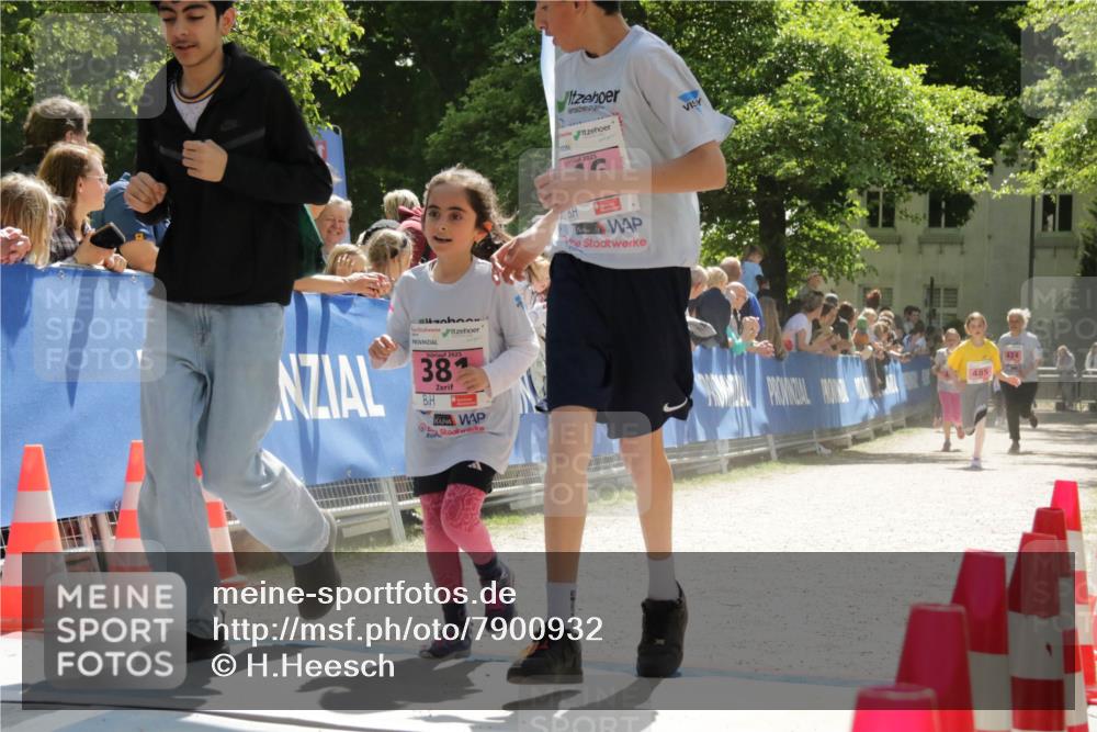 17.05.2025 - Störlauf H.Heesch http://msf.ph/oto/7900932 17.05.2025 14:01:37 Ziel 2025, 38, 424, 485 meine-sportfotos.de