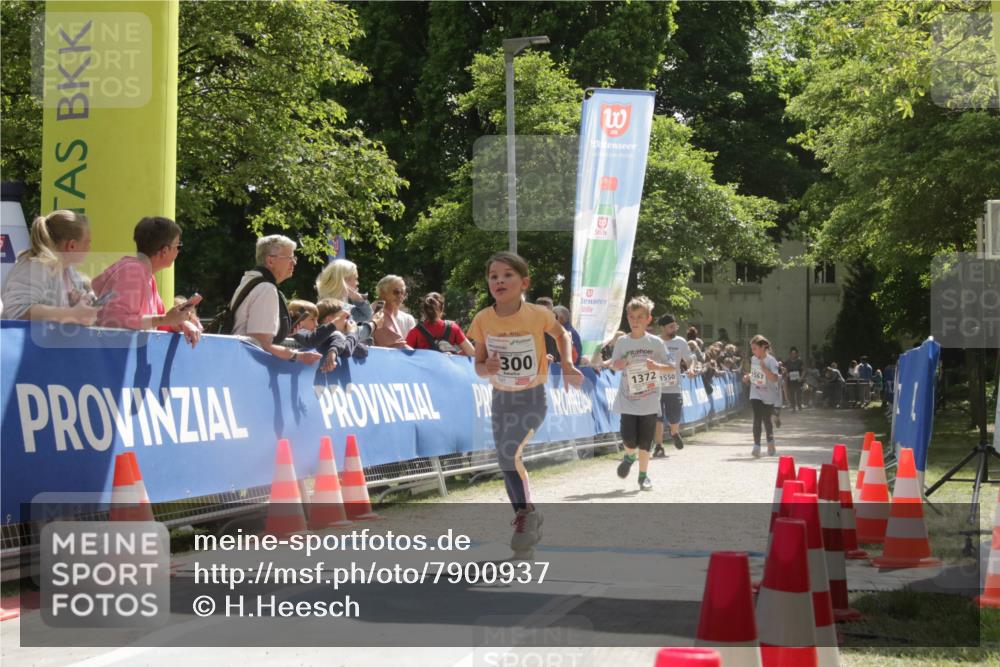 17.05.2025 - Störlauf H.Heesch http://msf.ph/oto/7900937 17.05.2025 14:52:21 Ziel 15, 10, 300, 1372, 1550, 1567 meine-sportfotos.de