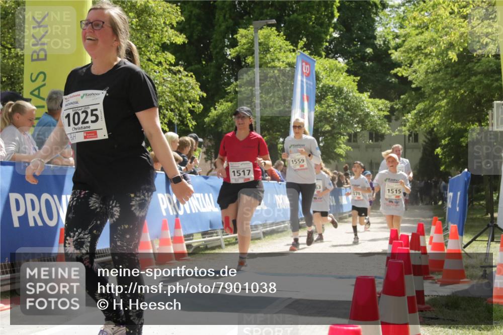 17.05.2025 - Störlauf H.Heesch http://msf.ph/oto/7901038 17.05.2025 14:52:56 Ziel 2025, 1025, 1559, 1517, 20, 63, 1515, 078 meine-sportfotos.de