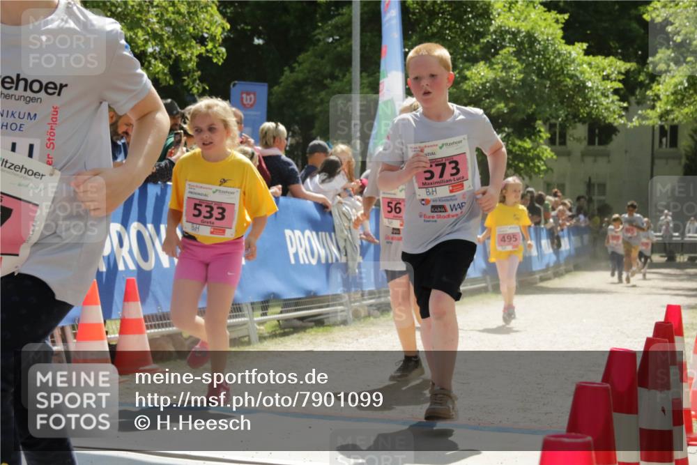 17.05.2025 - Störlauf H.Heesch http://msf.ph/oto/7901099 17.05.2025 14:02:22 Ziel 533, 56, 2025, 573, 495 meine-sportfotos.de