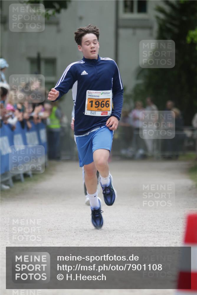 17.05.2025 - Störlauf H.Heesch http://msf.ph/oto/7901108 17.05.2025 15:24:49 Ziel 2025, 1966 meine-sportfotos.de