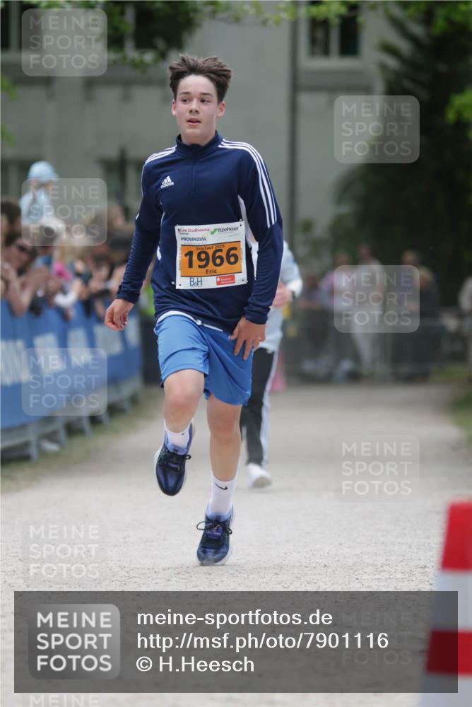 17.05.2025 - Störlauf H.Heesch http://msf.ph/oto/7901116 17.05.2025 15:24:49 Ziel 2025, 1966 meine-sportfotos.de