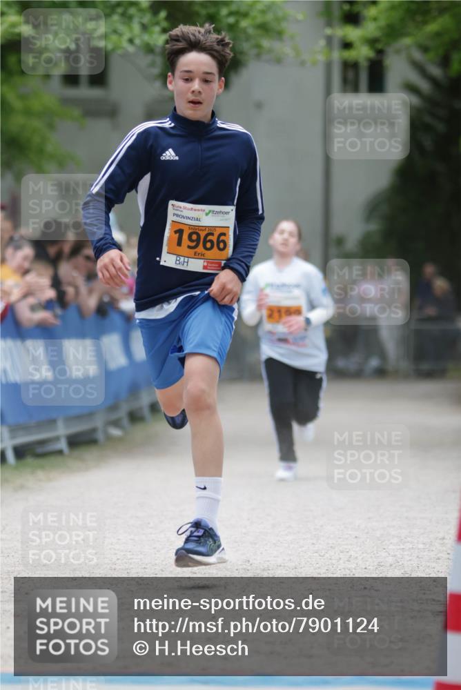 17.05.2025 - Störlauf H.Heesch http://msf.ph/oto/7901124 17.05.2025 15:24:50 Ziel 2025, 1966, 2100 meine-sportfotos.de