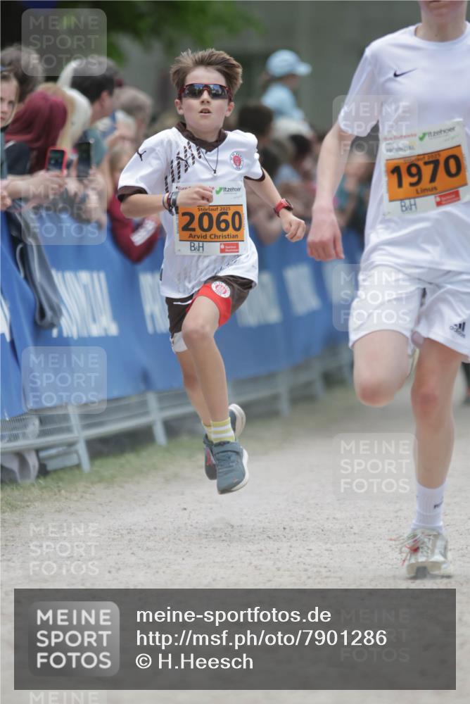 17.05.2025 - Störlauf H.Heesch http://msf.ph/oto/7901286 17.05.2025 15:25:18 Ziel 2025, 2060, 2025, 1970 meine-sportfotos.de