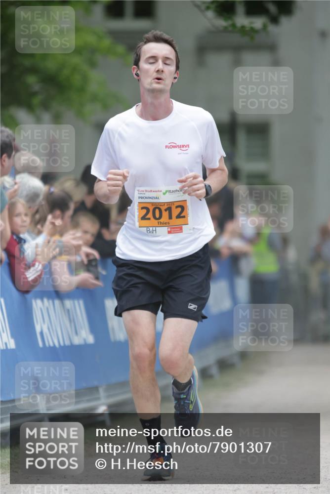17.05.2025 - Störlauf H.Heesch http://msf.ph/oto/7901307 17.05.2025 15:25:20 Ziel 2025, 2012 meine-sportfotos.de
