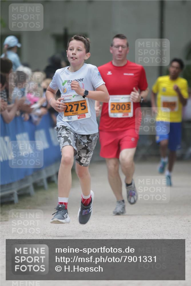 17.05.2025 - Störlauf H.Heesch http://msf.ph/oto/7901331 17.05.2025 15:25:25 Ziel 2025, 2275, 85, 2003 meine-sportfotos.de