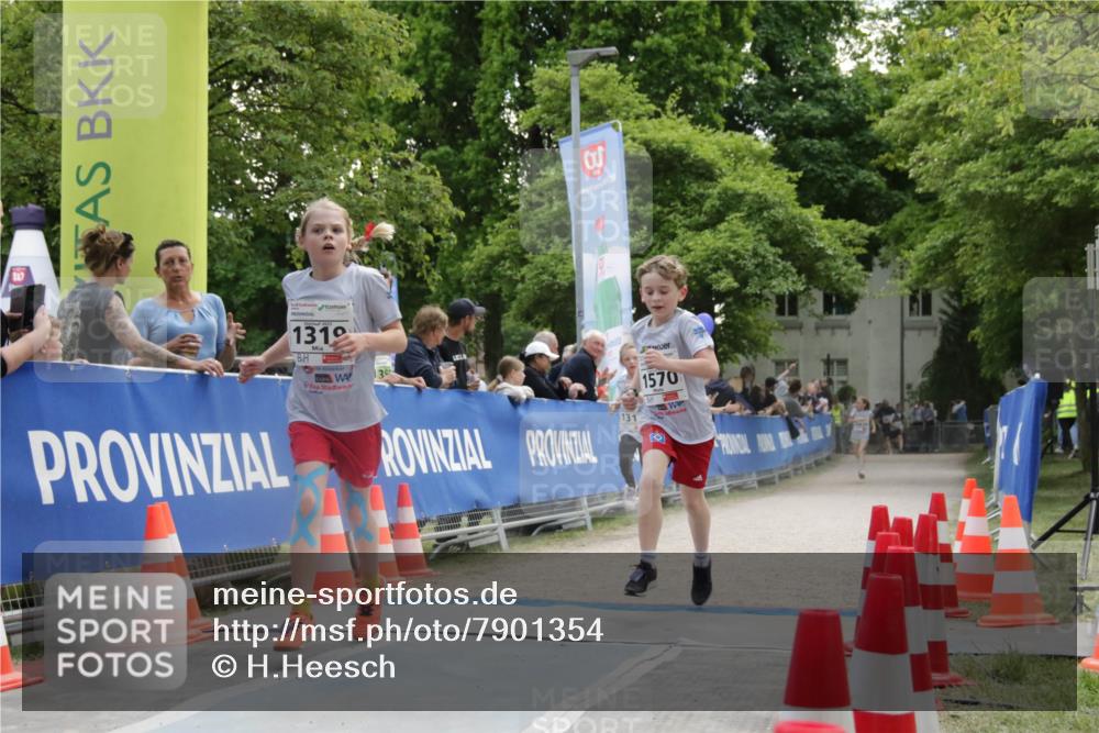 17.05.2025 - Störlauf H.Heesch http://msf.ph/oto/7901354 17.05.2025 14:57:34 Ziel 3, 1319, 30, 131, 1570, 9 meine-sportfotos.de