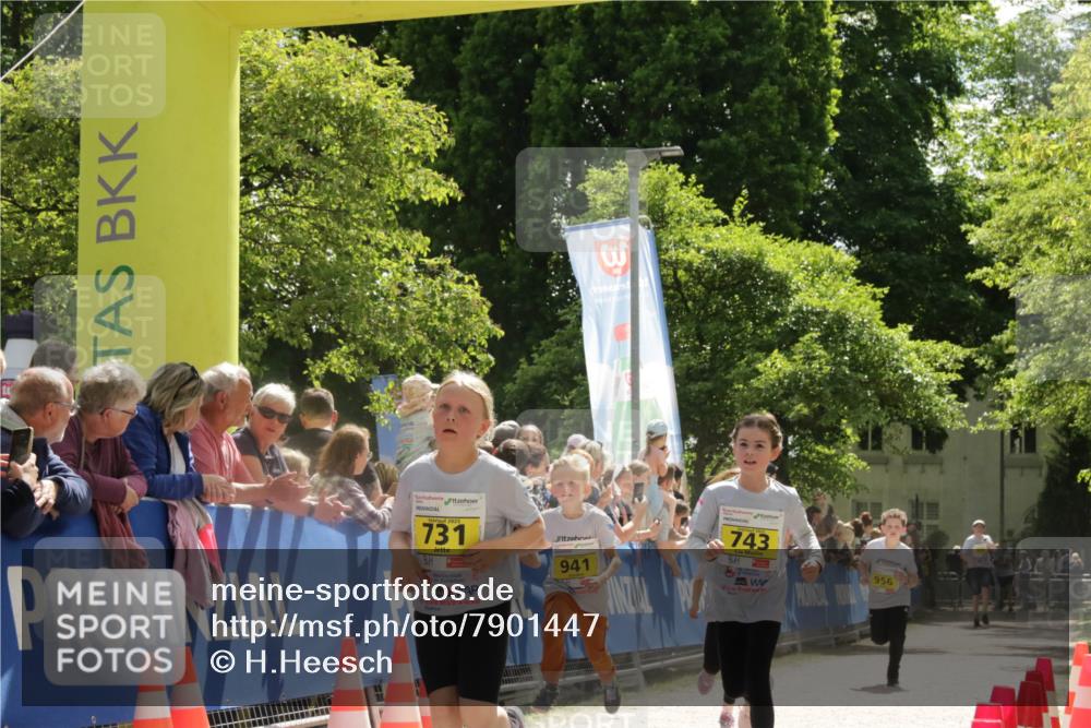 17.05.2025 - Störlauf H.Heesch http://msf.ph/oto/7901447 17.05.2025 14:12:51 Ziel 1998093, 2025, 731, 941, 743, 956 meine-sportfotos.de