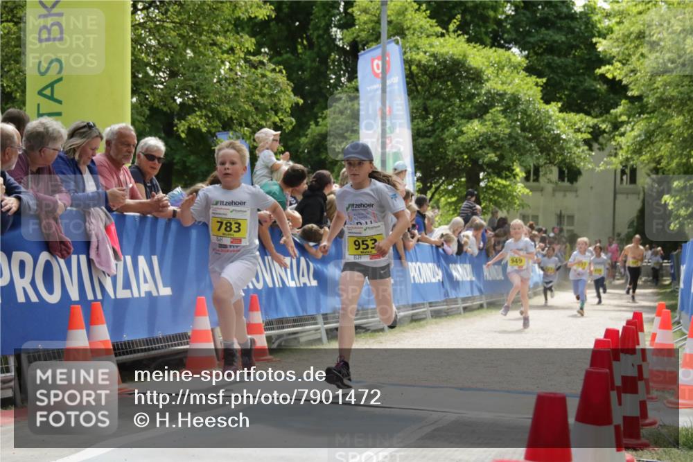 17.05.2025 - Störlauf H.Heesch http://msf.ph/oto/7901472 17.05.2025 14:13:06 Ziel 783, 211, 953, 1998, 949 meine-sportfotos.de