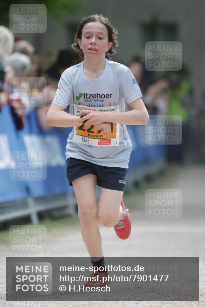 17.05.2025 - Störlauf H.Heesch http://msf.ph/oto/7901477 17.05.2025 15:26:01 Ziel 40 meine-sportfotos.de
