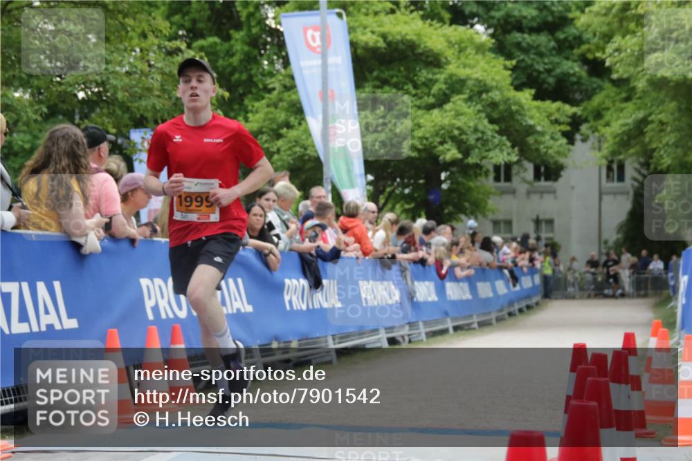 17.05.2025 - Störlauf H.Heesch http://msf.ph/oto/7901542 17.05.2025 15:22:24 Ziel 1999 meine-sportfotos.de