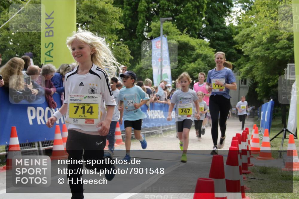17.05.2025 - Störlauf H.Heesch http://msf.ph/oto/7901548 17.05.2025 14:13:17 Ziel 2025, 714, 747 meine-sportfotos.de
