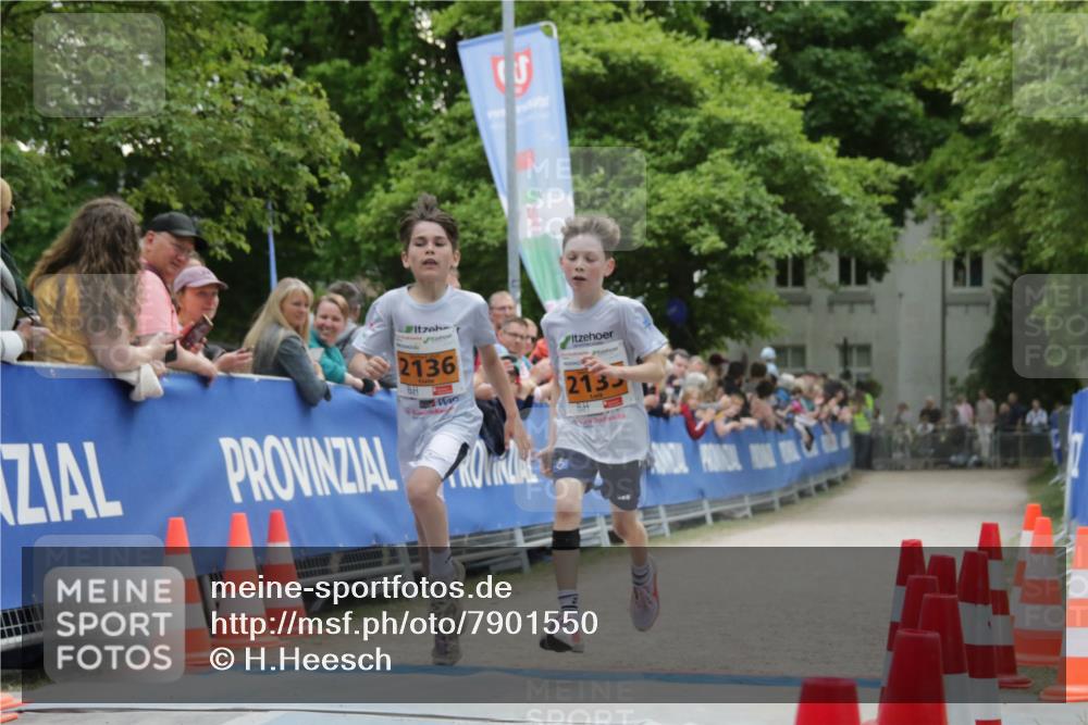 17.05.2025 - Störlauf H.Heesch http://msf.ph/oto/7901550 17.05.2025 15:22:49 Ziel 2136, 2135 meine-sportfotos.de