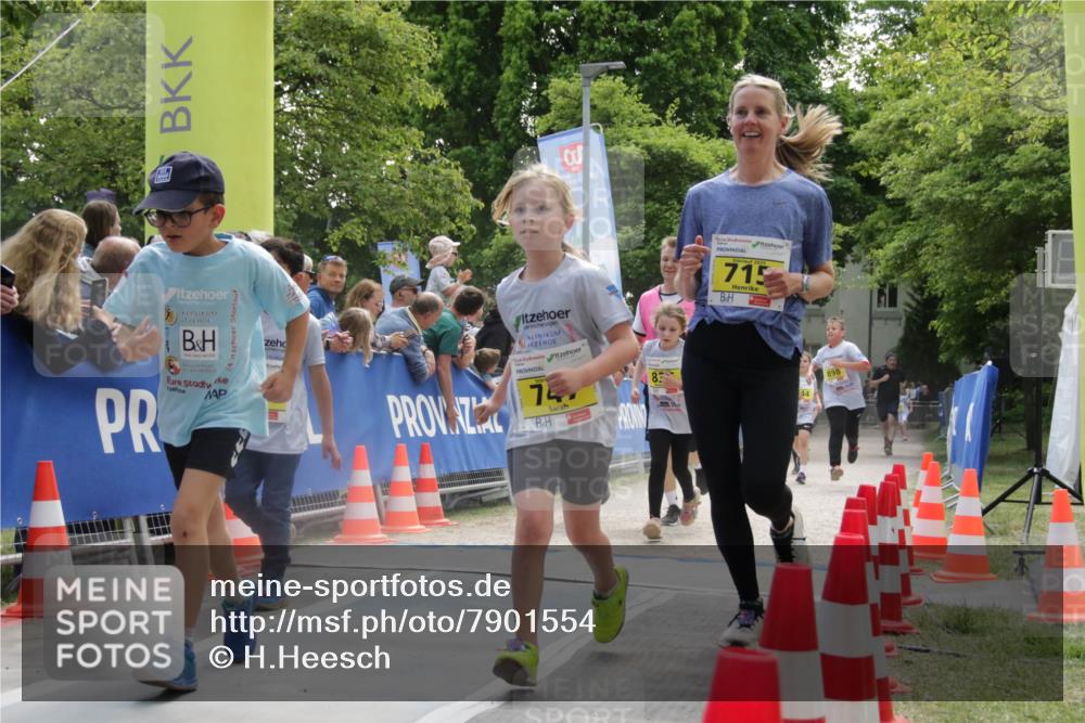 17.05.2025 - Störlauf H.Heesch http://msf.ph/oto/7901554 17.05.2025 14:13:18 Ziel 3, 74, 83, 715, 898 meine-sportfotos.de