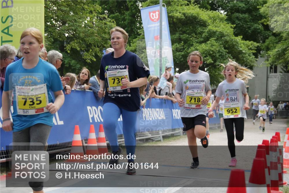 17.05.2025 - Störlauf H.Heesch http://msf.ph/oto/7901644 17.05.2025 14:14:05 Ziel 2025, 735, 2025, 732, 3, 1998, 9, 718, 8, 952, 820 meine-sportfotos.de