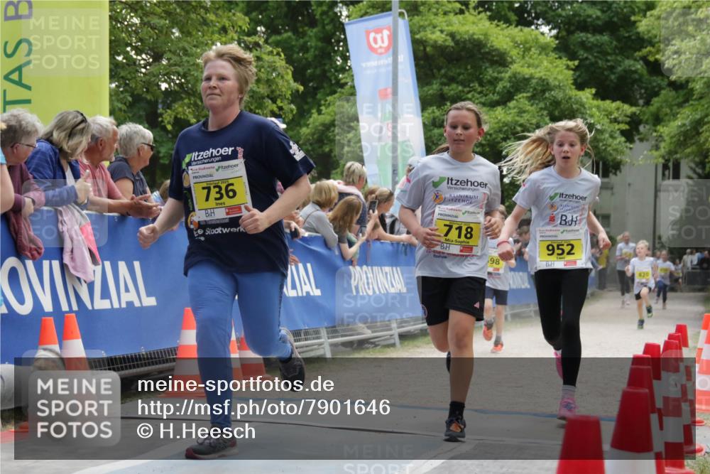 17.05.2025 - Störlauf H.Heesch http://msf.ph/oto/7901646 17.05.2025 14:14:06 Ziel 736, 718, 98, 952, 820 meine-sportfotos.de