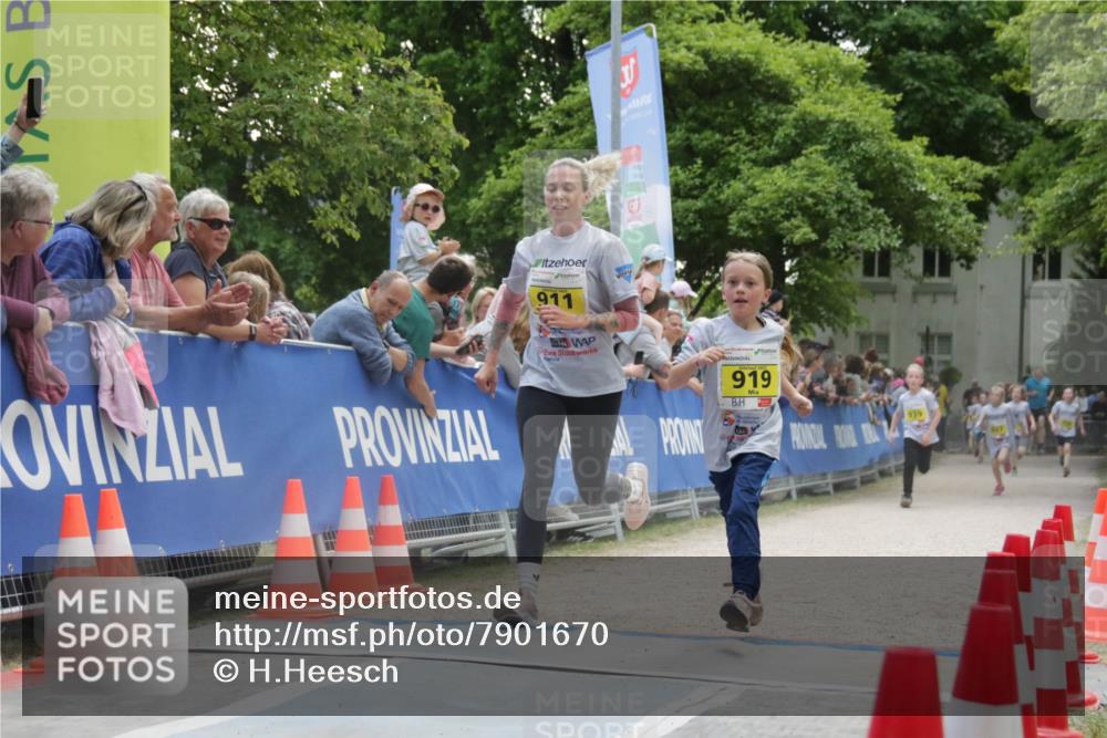 17.05.2025 - Störlauf H.Heesch http://msf.ph/oto/7901670 17.05.2025 14:14:11 Ziel 911, 919 meine-sportfotos.de
