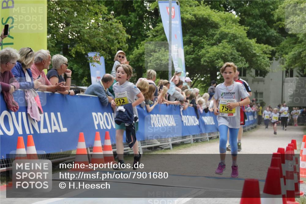 17.05.2025 - Störlauf H.Heesch http://msf.ph/oto/7901680 17.05.2025 14:14:24 Ziel 912, 752, 725 meine-sportfotos.de