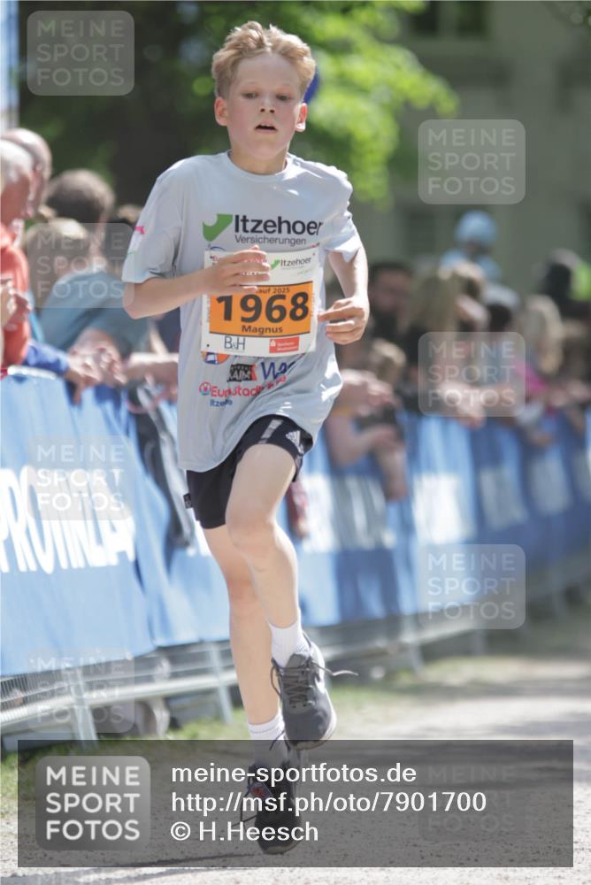 17.05.2025 - Störlauf H.Heesch http://msf.ph/oto/7901700 17.05.2025 15:27:06 Ziel 2025, 1968 meine-sportfotos.de