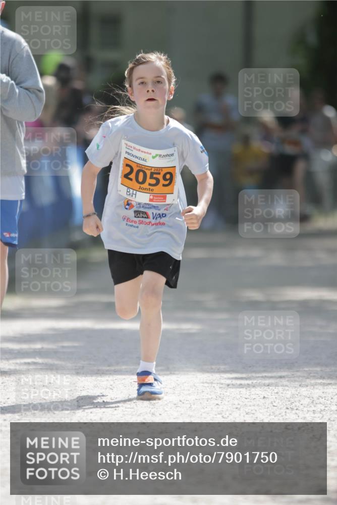 17.05.2025 - Störlauf H.Heesch http://msf.ph/oto/7901750 17.05.2025 15:27:22 Ziel 2025, 2059 meine-sportfotos.de