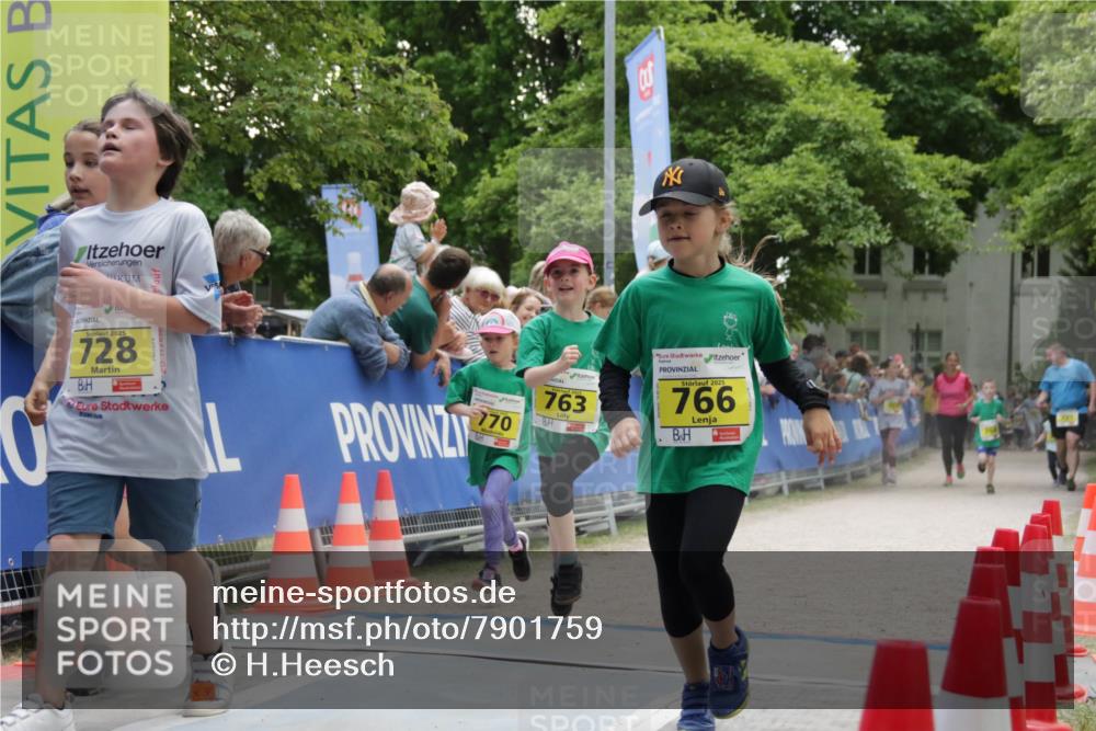 17.05.2025 - Störlauf H.Heesch http://msf.ph/oto/7901759 17.05.2025 14:15:04 Ziel 2025, 728, 770, 763, 2025, 766 meine-sportfotos.de