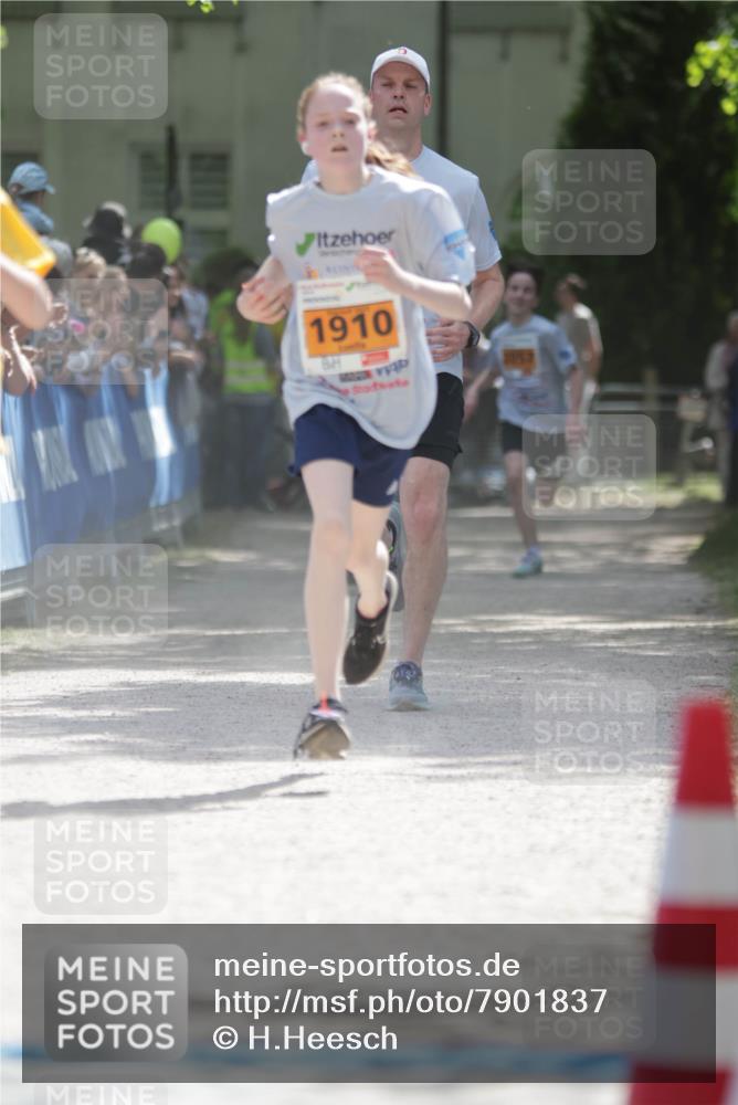 17.05.2025 - Störlauf H.Heesch http://msf.ph/oto/7901837 17.05.2025 15:27:40 Ziel 1910 meine-sportfotos.de