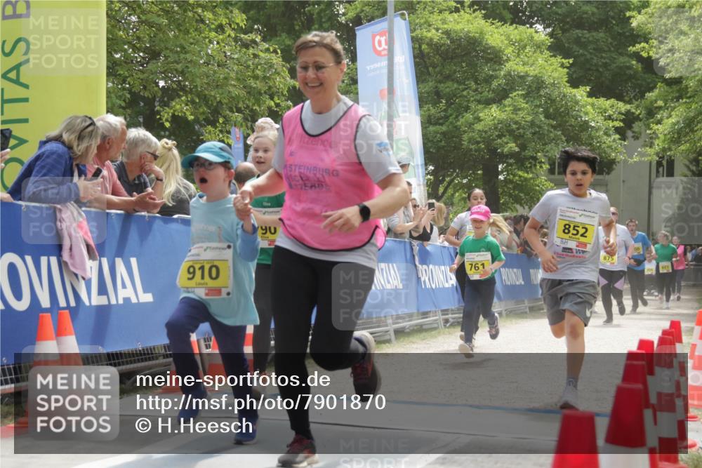 17.05.2025 - Störlauf H.Heesch http://msf.ph/oto/7901870 17.05.2025 14:16:48 Ziel 90, 2025, 910, 1992, 761, 852, 00, 875 meine-sportfotos.de