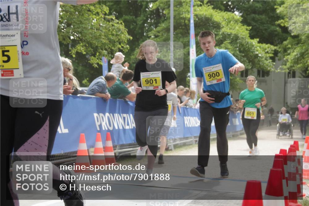 17.05.2025 - Störlauf H.Heesch http://msf.ph/oto/7901888 17.05.2025 14:16:54 Ziel 025, 5, 2, 25, 901, 900, 801 meine-sportfotos.de