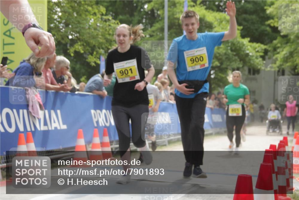 17.05.2025 - Störlauf H.Heesch http://msf.ph/oto/7901893 17.05.2025 14:16:55 Ziel 901, 900 meine-sportfotos.de