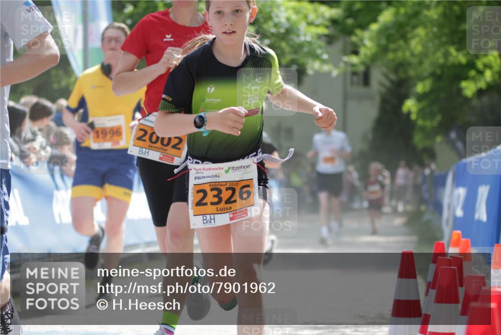 17.05.2025 - Störlauf H.Heesch http://msf.ph/oto/7901962 17.05.2025 15:28:13 Ziel 1996, 2002, 2025, 2326 meine-sportfotos.de