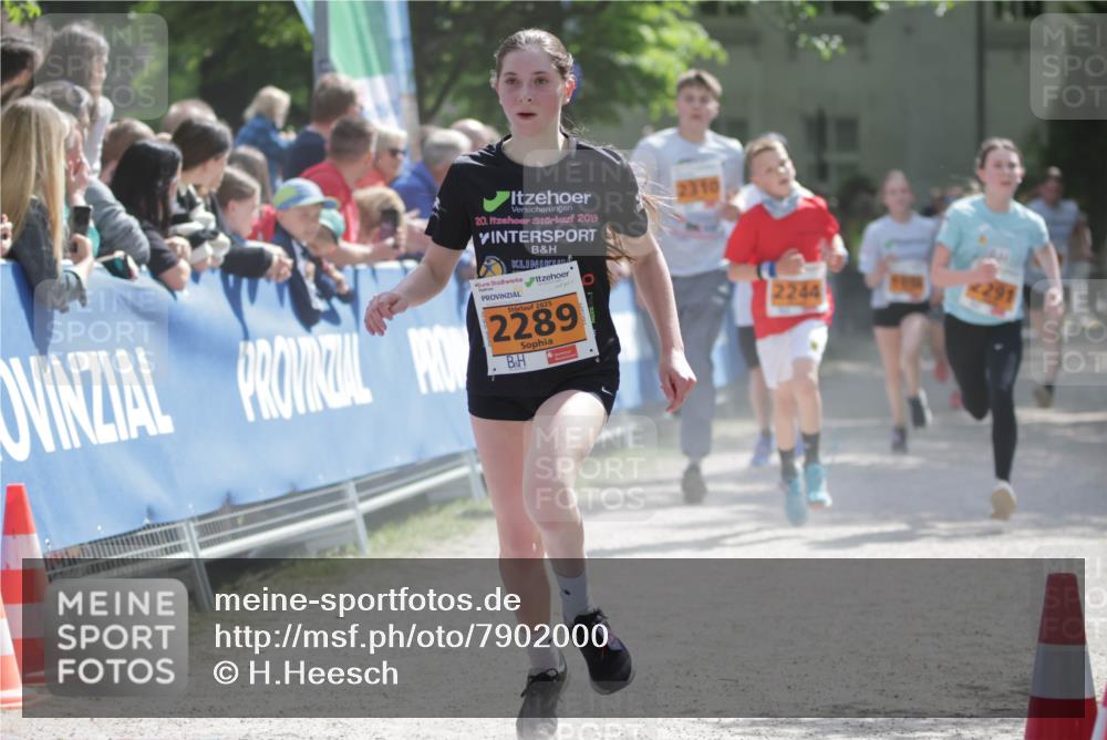 17.05.2025 - Störlauf H.Heesch http://msf.ph/oto/7902000 17.05.2025 15:28:22 Ziel 20, 2019, 2025, 2289, 310, 2244, 291 meine-sportfotos.de
