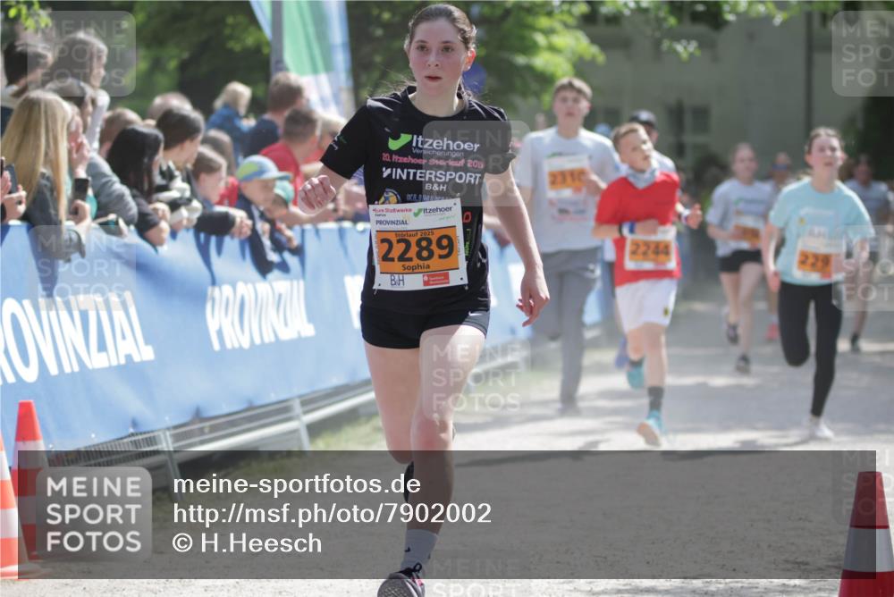 17.05.2025 - Störlauf H.Heesch http://msf.ph/oto/7902002 17.05.2025 15:28:22 Ziel 20, 2019, 2025, 2289, 2244, 229 meine-sportfotos.de