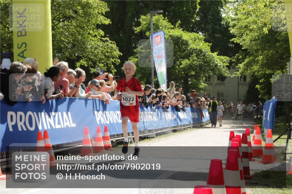 17.05.2025 - Störlauf H.Heesch http://msf.ph/oto/7902019 17.05.2025 14:40:06 Ziel 1022, 3, 1999 meine-sportfotos.de