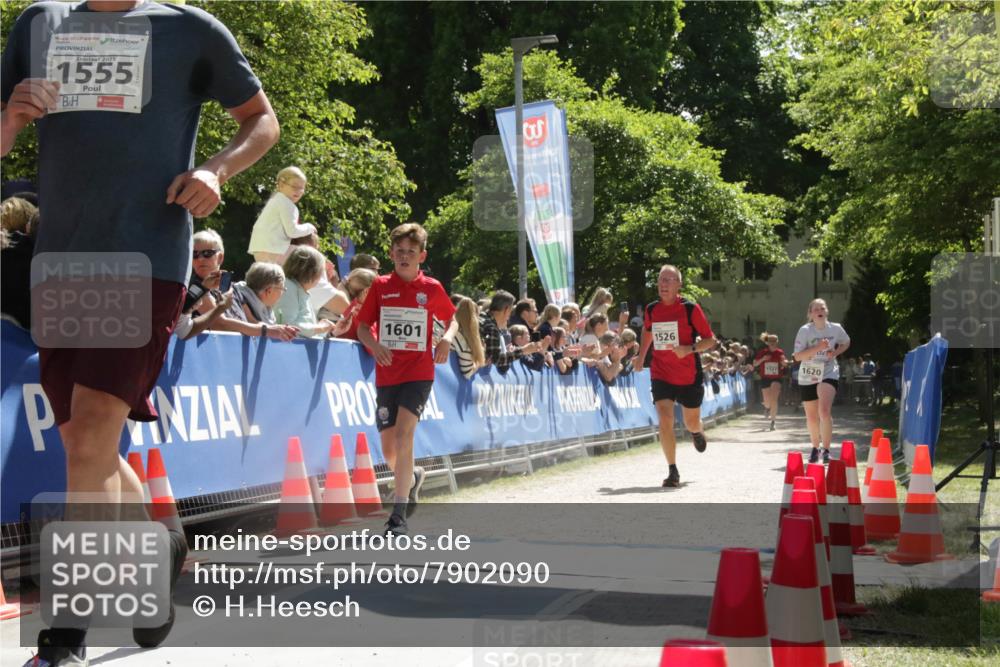 17.05.2025 - Störlauf H.Heesch http://msf.ph/oto/7902090 17.05.2025 14:42:01 Ziel 2025, 1555, 1601, 3, 1526, 1620 meine-sportfotos.de